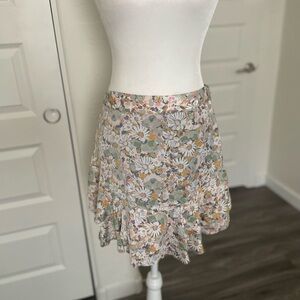 LC Lauren Conrad Floral Skirt Sz S